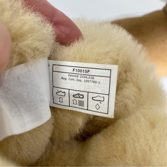 Authentic UGG Classic II Tall Boot Chestnut Suede Genuine Shearling Lined size 8 - Picture 13 of 15